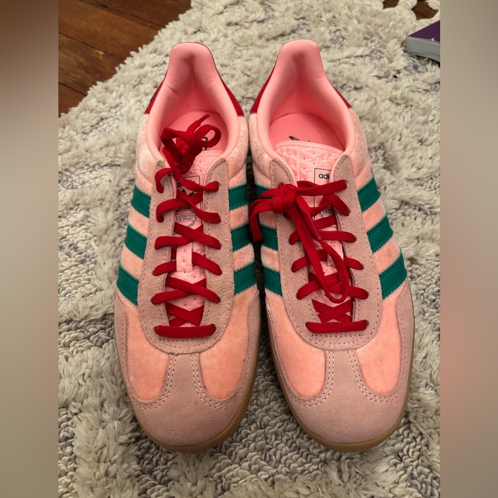 Adidas Women's gazelle Pink and Teal velvet Sneakers